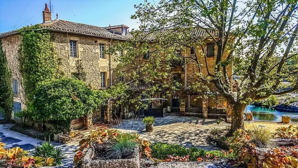 come realizzare un giardino rustico